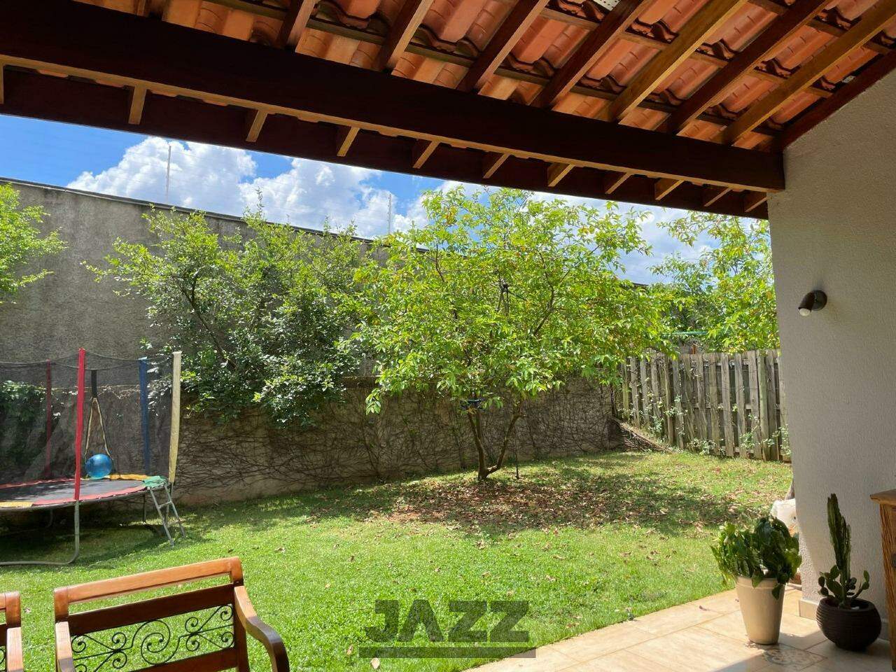 Casa de Condomínio à venda com 3 quartos, 200m² - Foto 9