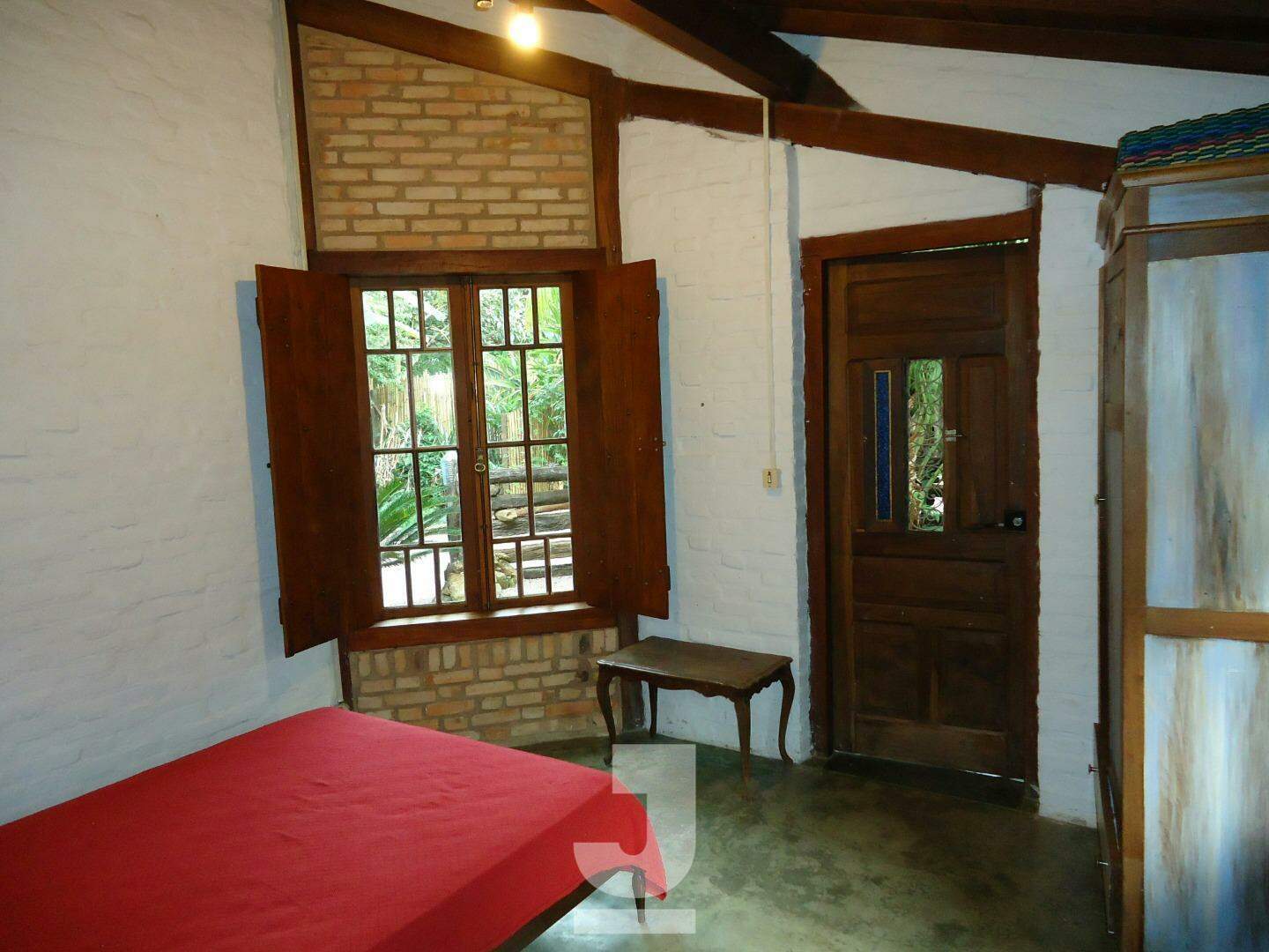 Casa à venda com 3 quartos, 150m² - Foto 9