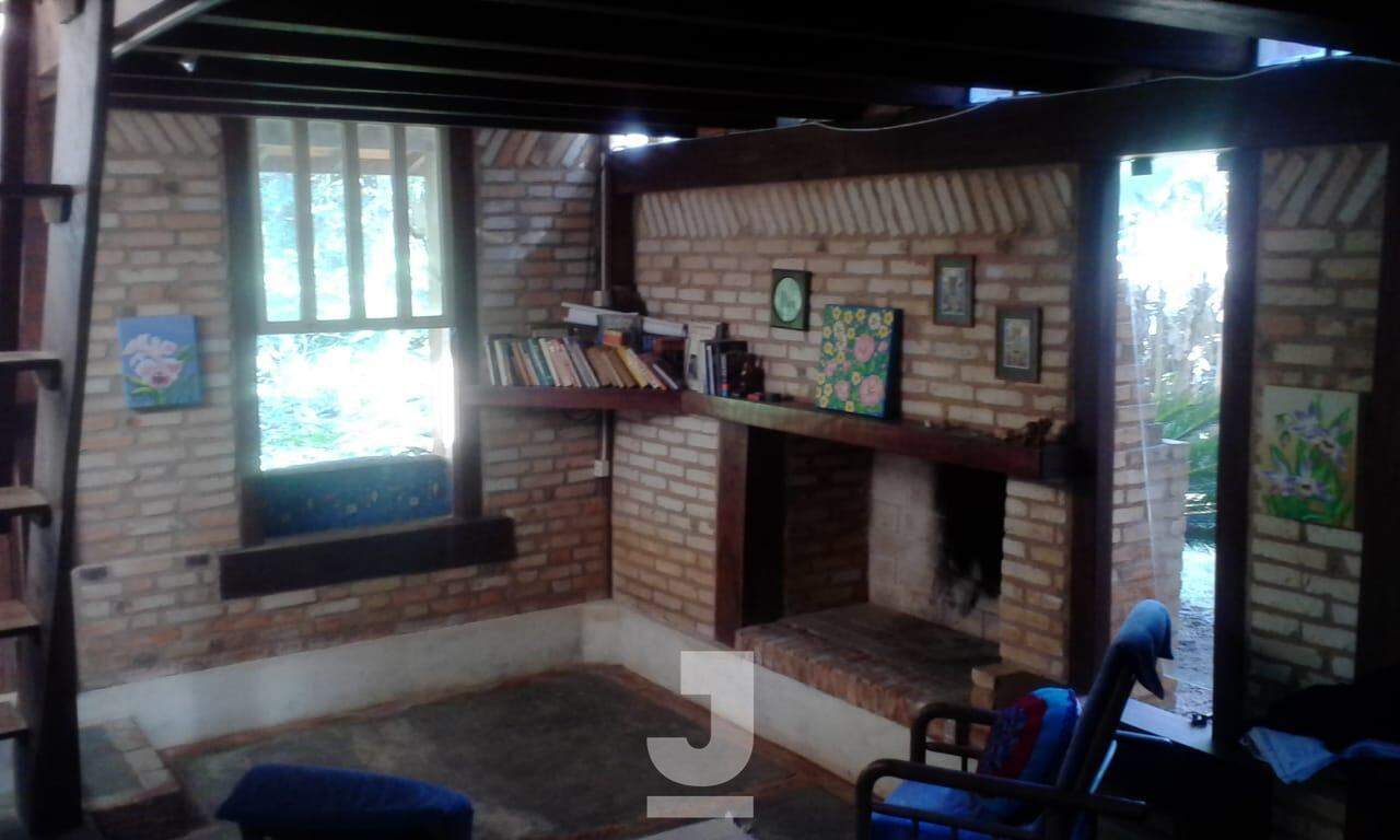 Casa à venda com 3 quartos, 150m² - Foto 2