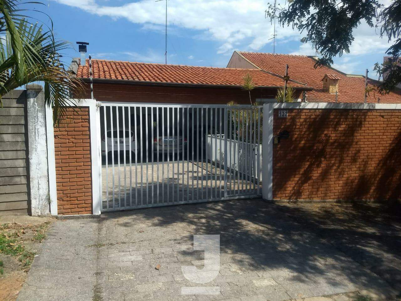 Casa à venda com 5 quartos, 435m² - Foto 1