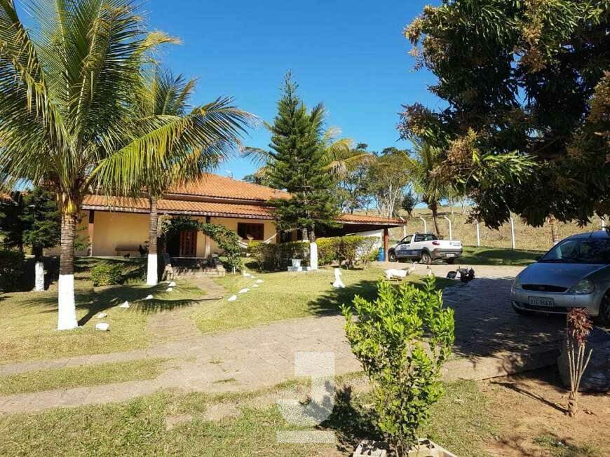 Fazenda à venda com 4 quartos, 400m² - Foto 11