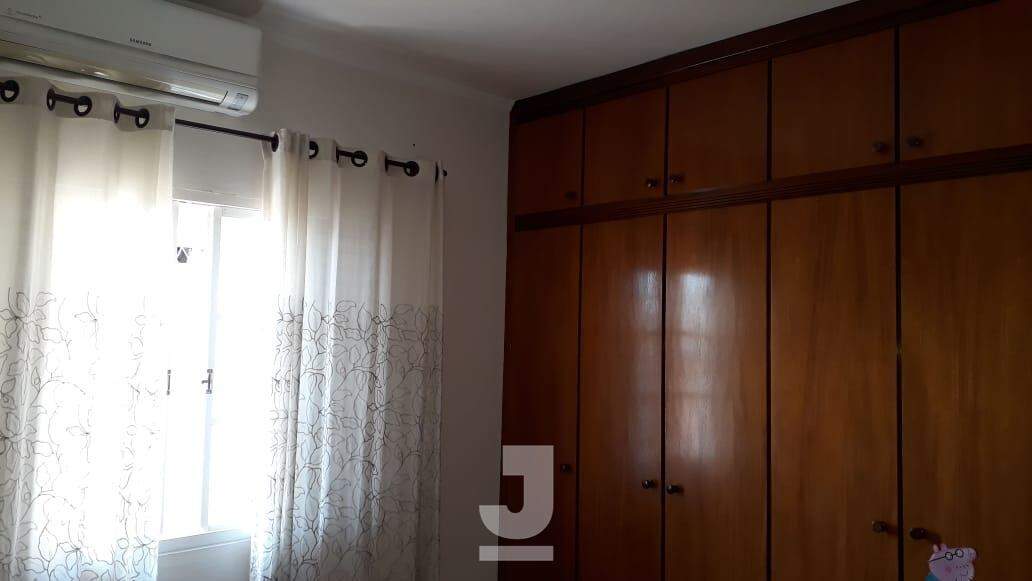 Casa de Condomínio à venda com 3 quartos, 250m² - Foto 23