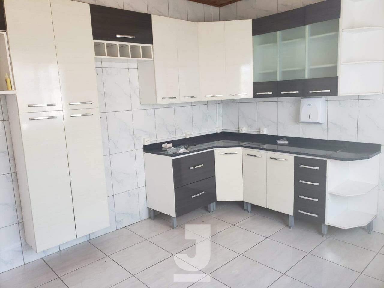 Casa à venda com 2 quartos, 68m² - Foto 11