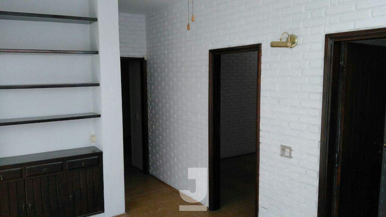 Casa à venda com 4 quartos, 250m² - Foto 6