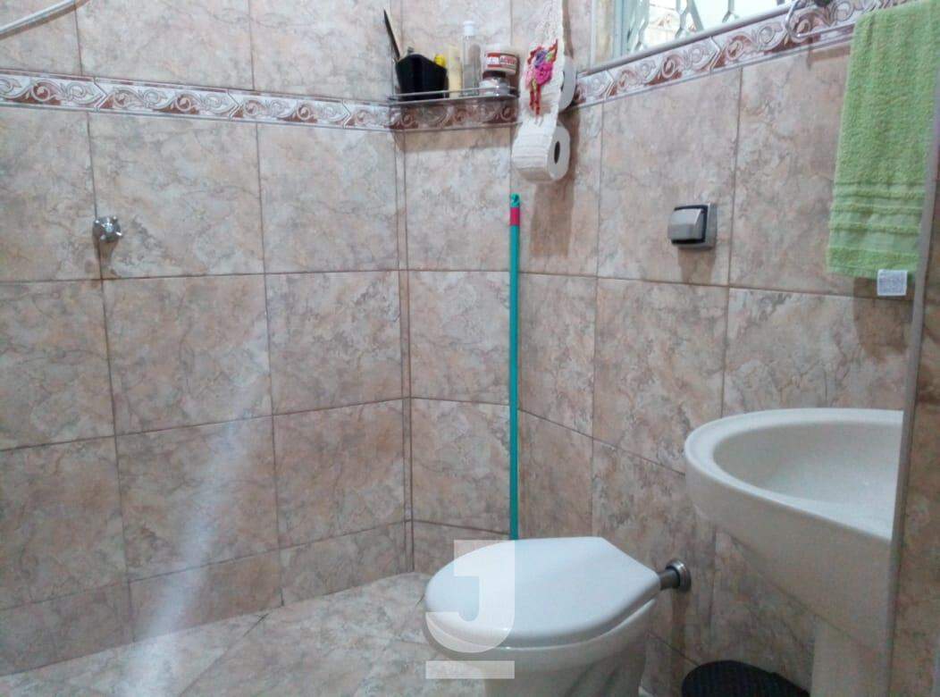 Casa à venda com 4 quartos, 200m² - Foto 11