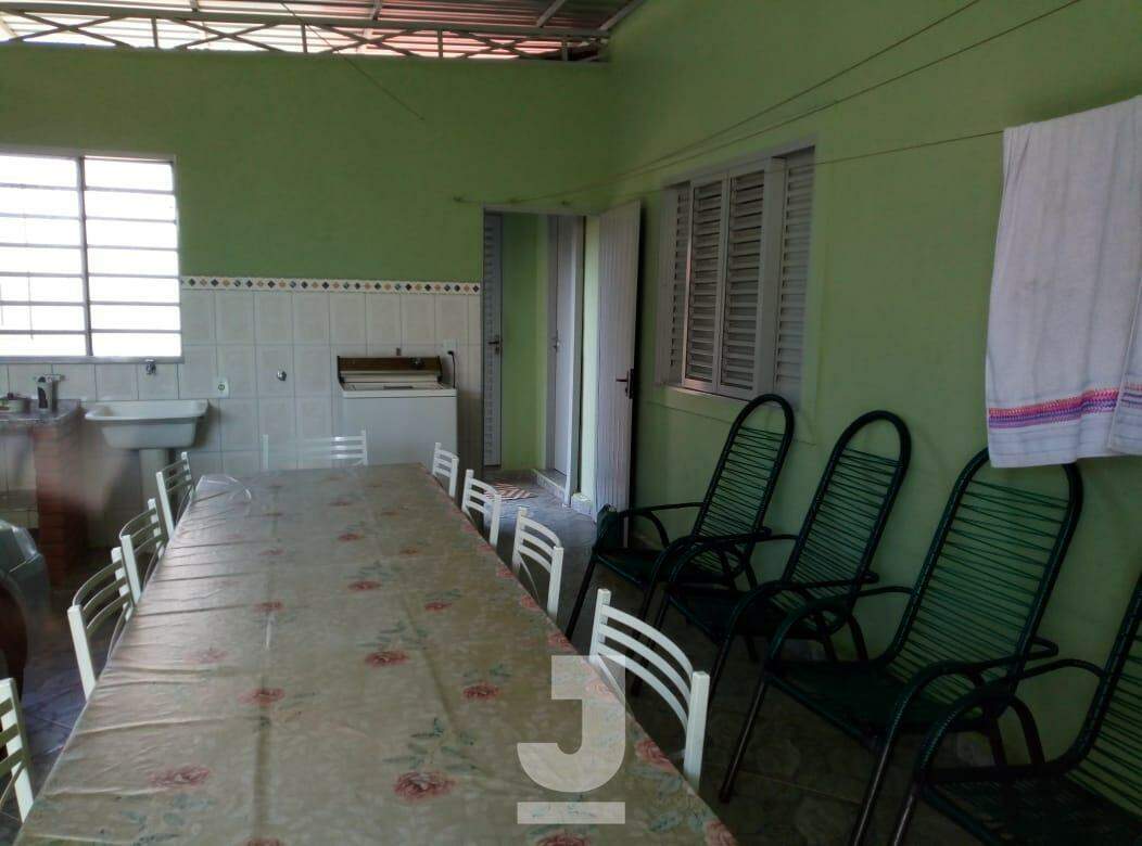 Casa à venda com 4 quartos, 200m² - Foto 12