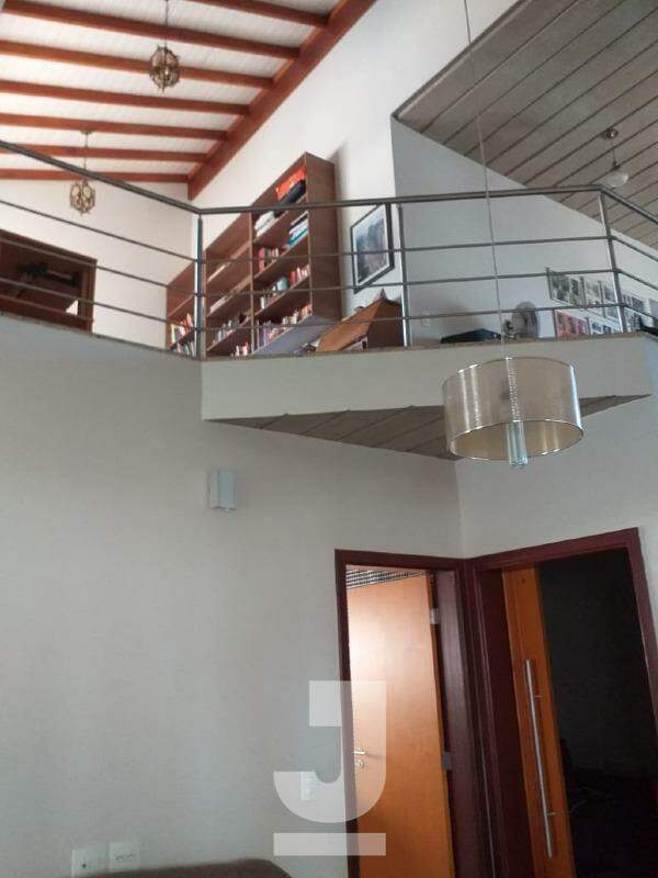 Casa de Condomínio à venda com 5 quartos, 263m² - Foto 3