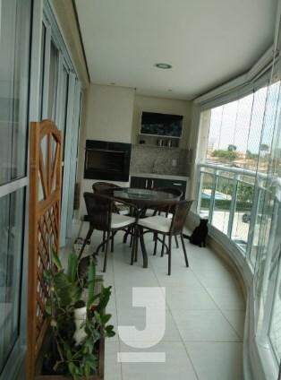 Apartamento à venda com 3 quartos, 134m² - Foto 2