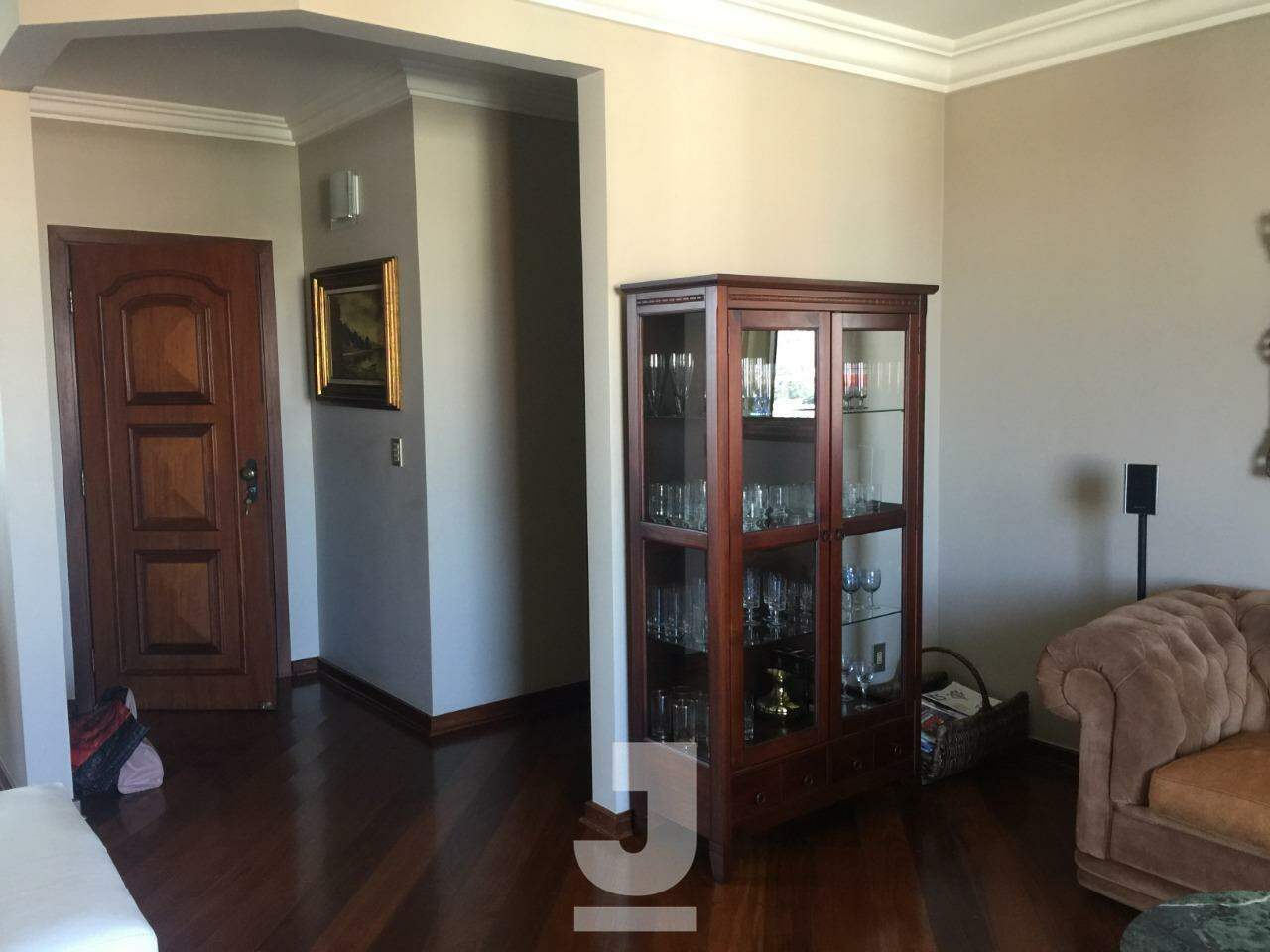 Apartamento à venda com 4 quartos, 256m² - Foto 7