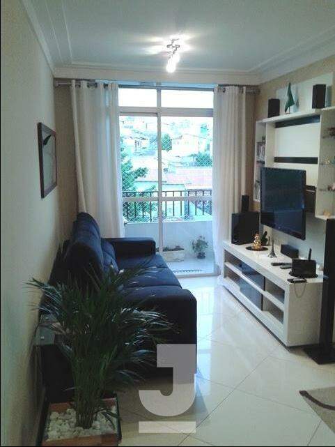 Apartamento à venda com 3 quartos, 74m² - Foto 1