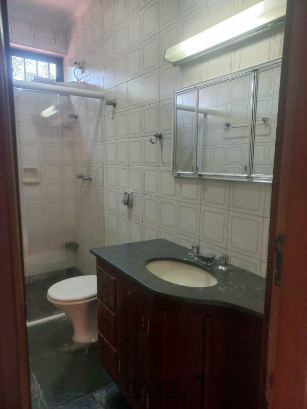 Casa à venda com 5 quartos, 278m² - Foto 22