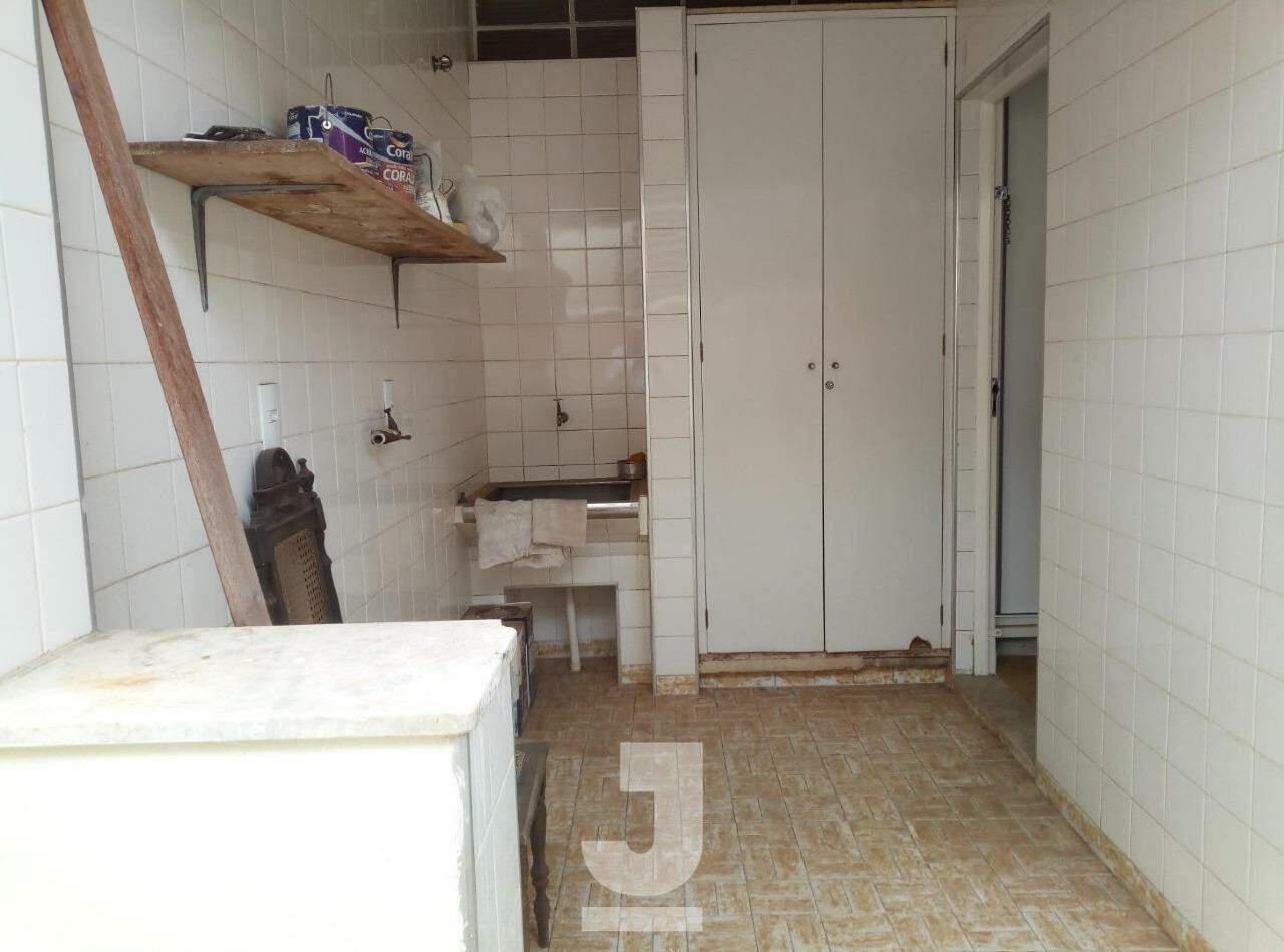 Casa à venda com 4 quartos, 258m² - Foto 11