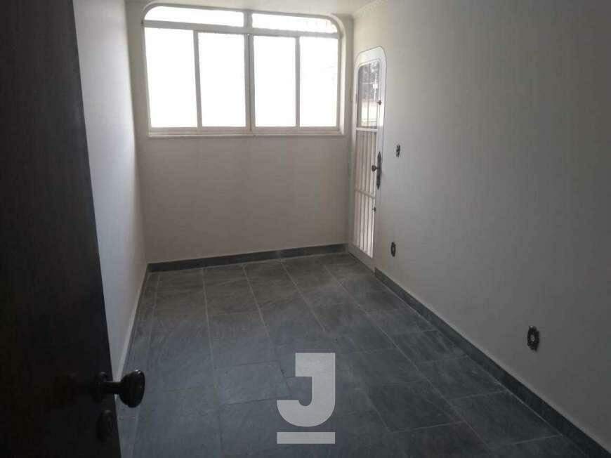 Casa à venda com 4 quartos, 335m² - Foto 9