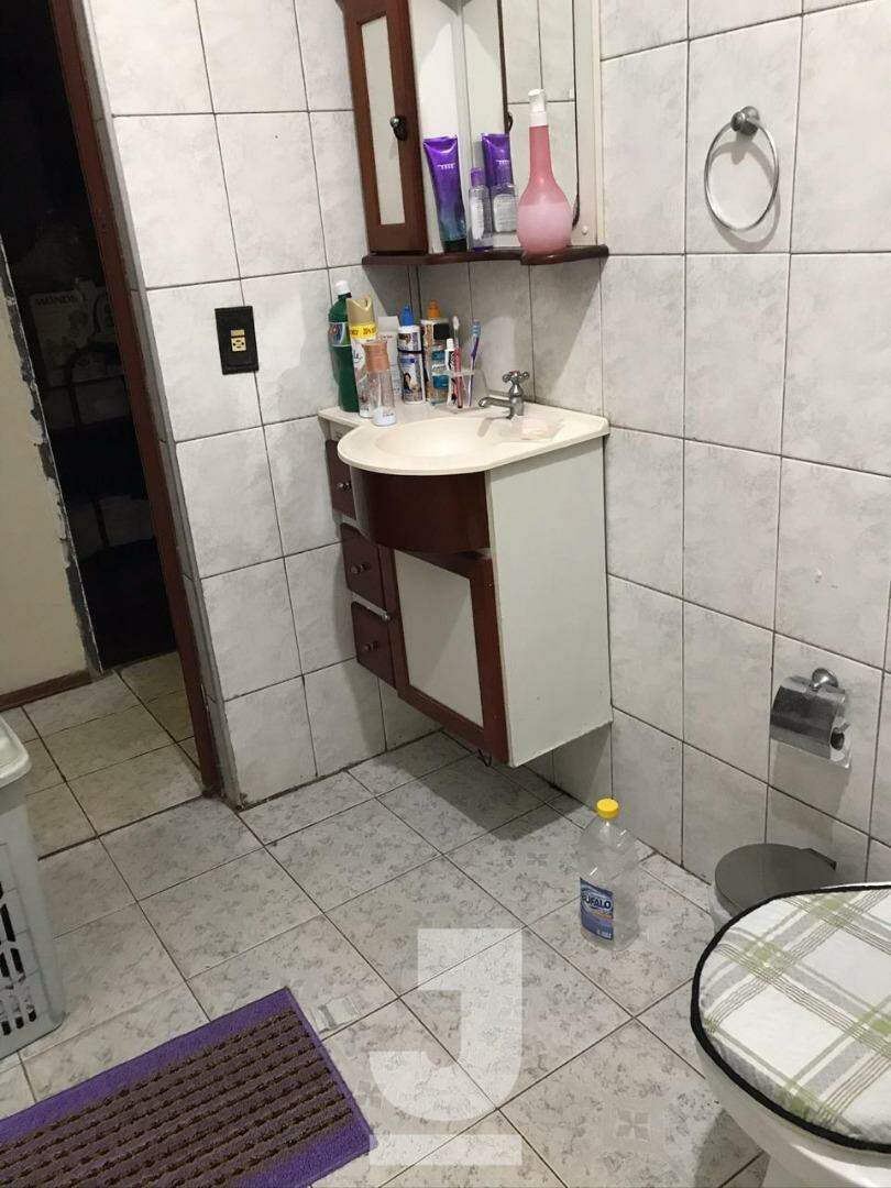 Casa à venda com 3 quartos, 240m² - Foto 19