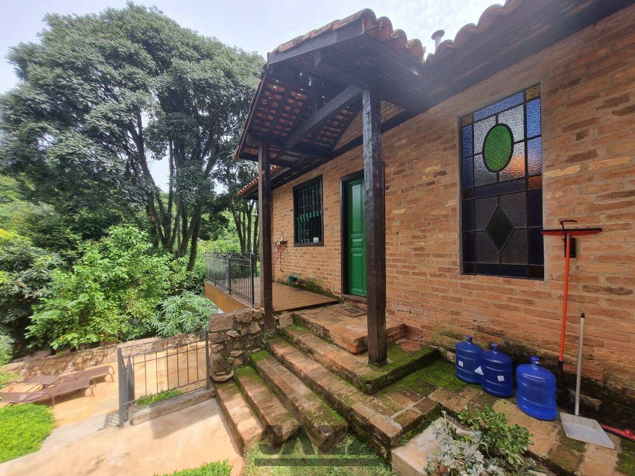 Casa de Condomínio à venda com 4 quartos, 240m² - Foto 23