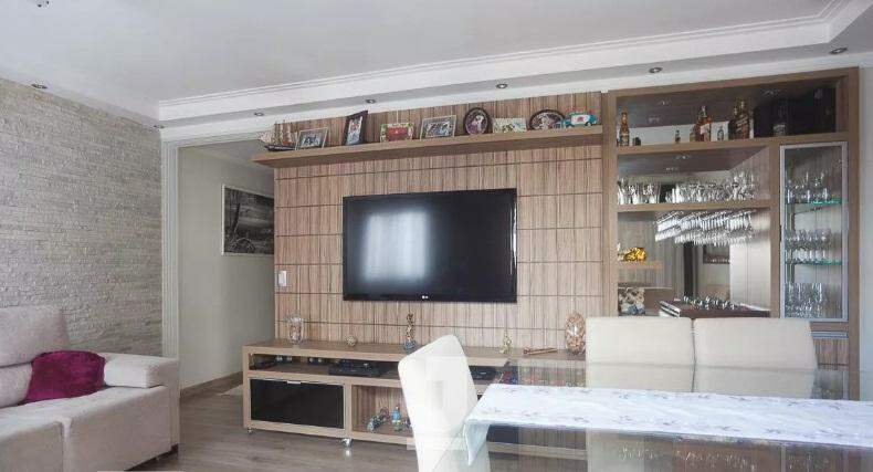 Apartamento à venda com 3 quartos, 82m² - Foto 3