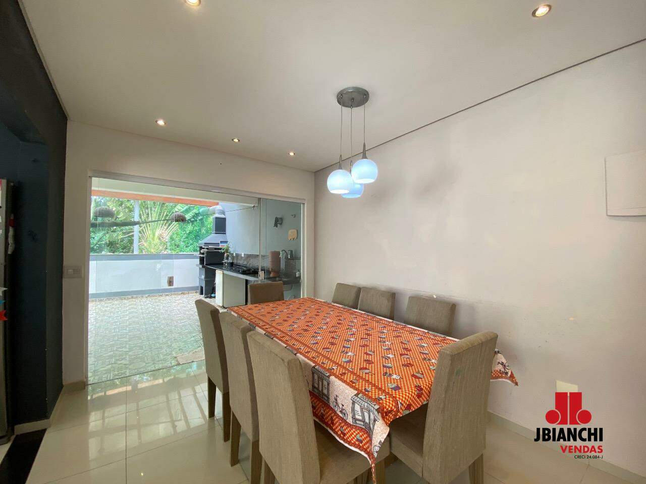 Sobrado à venda no Villa Di Cesar: 