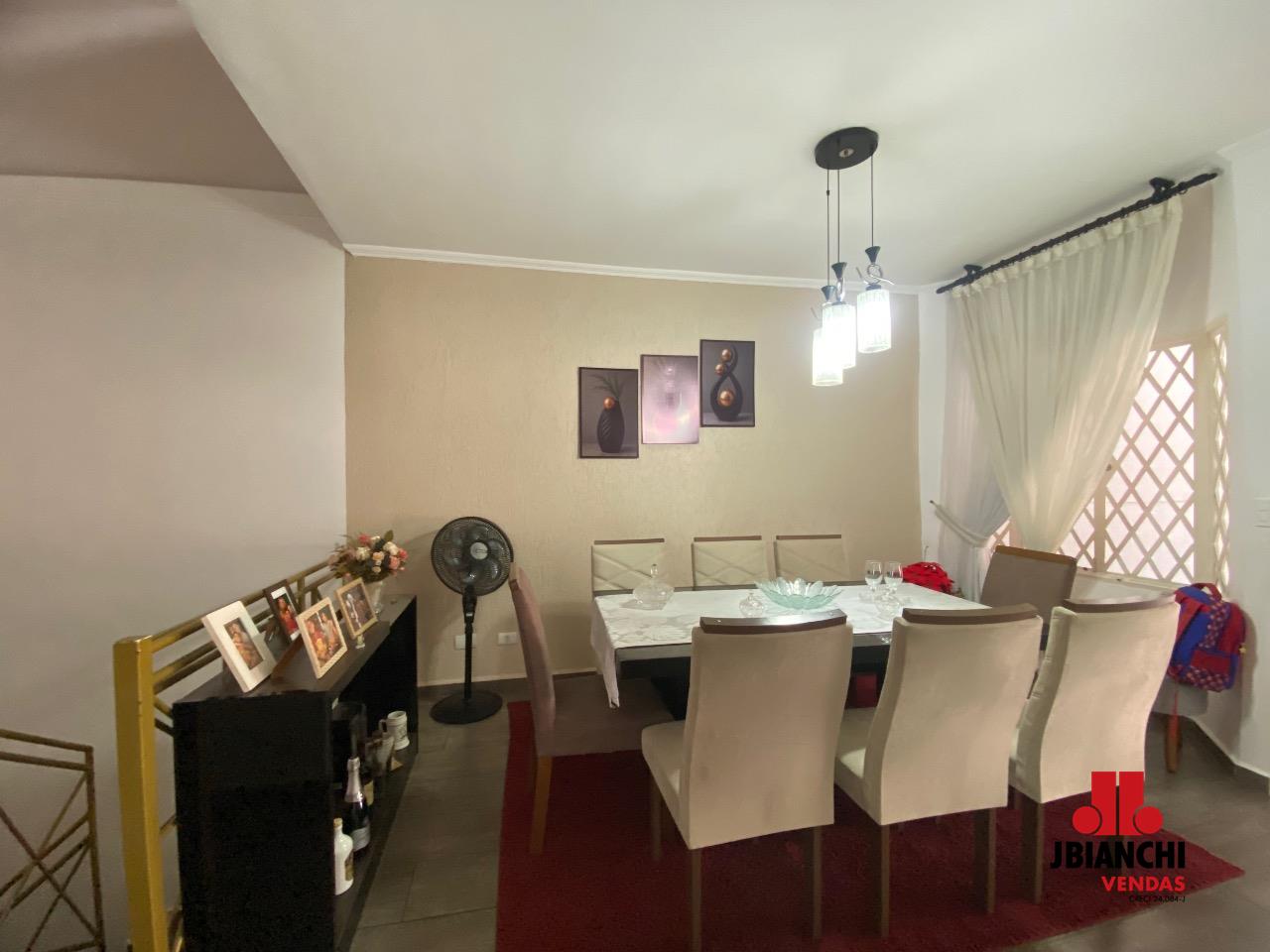 Sobrado à venda no Vila Suissa: 