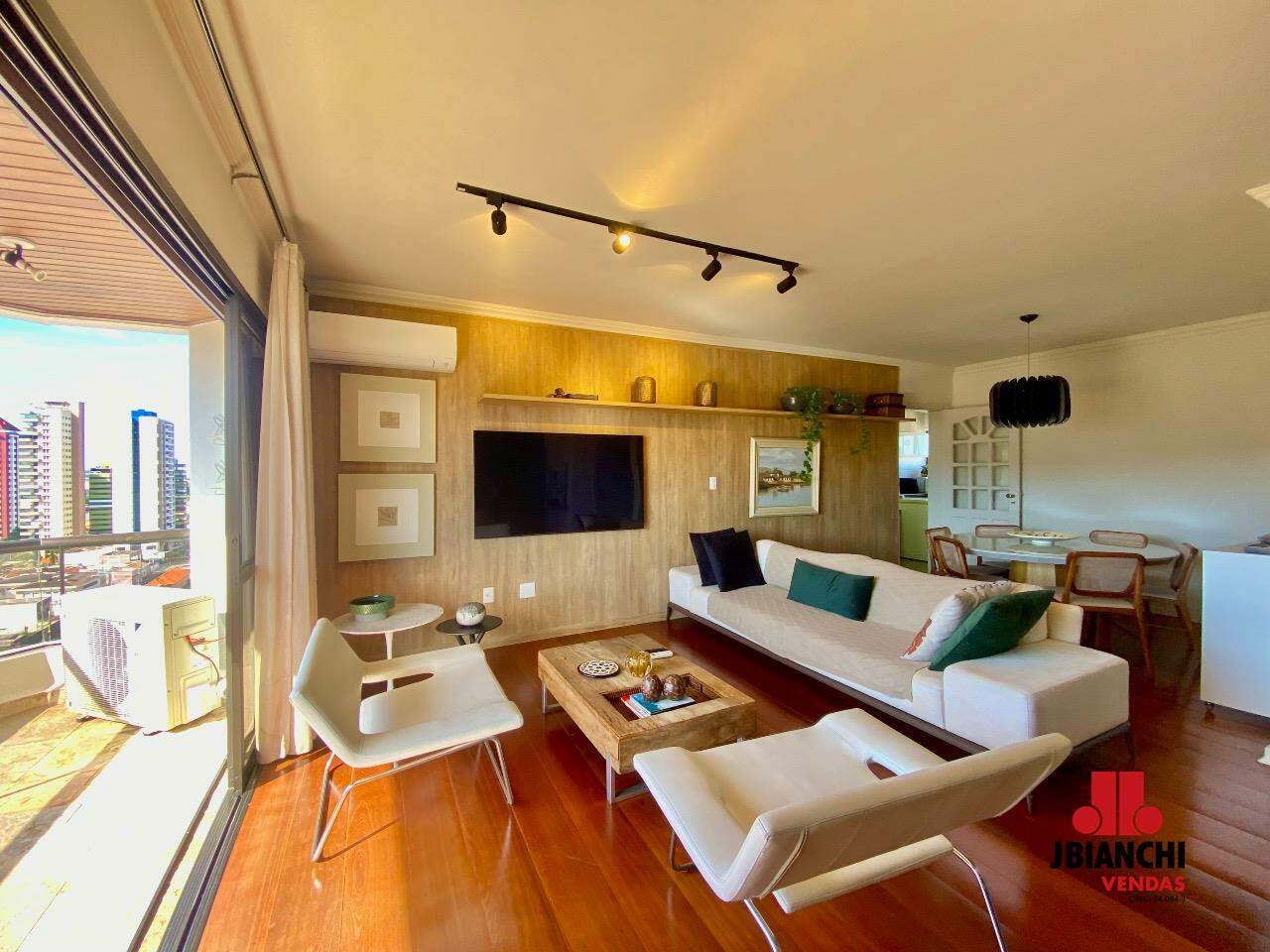 Apartamento à venda no Centro: 