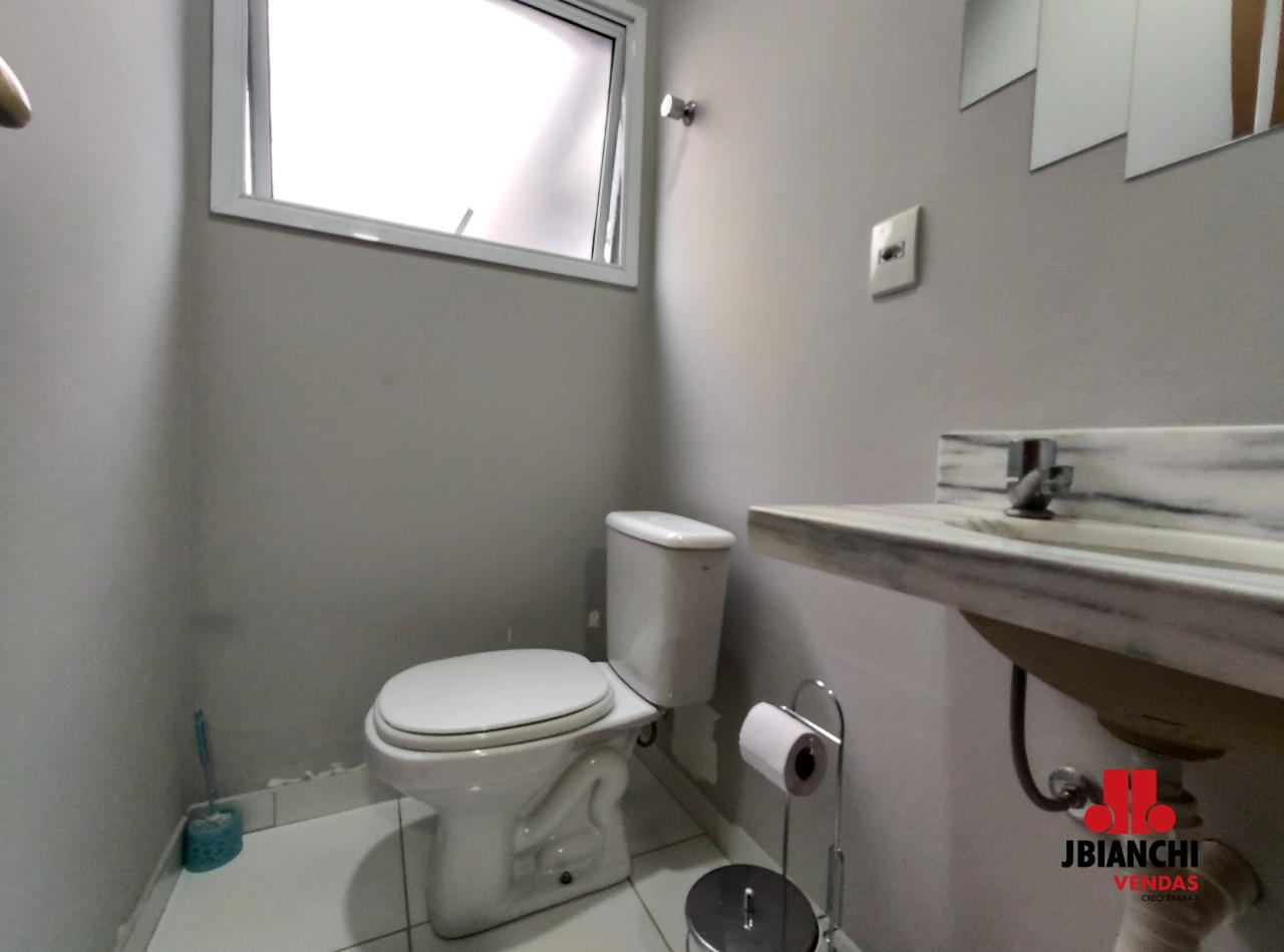 Sobrado à venda no Vila Moraes: LAVABO