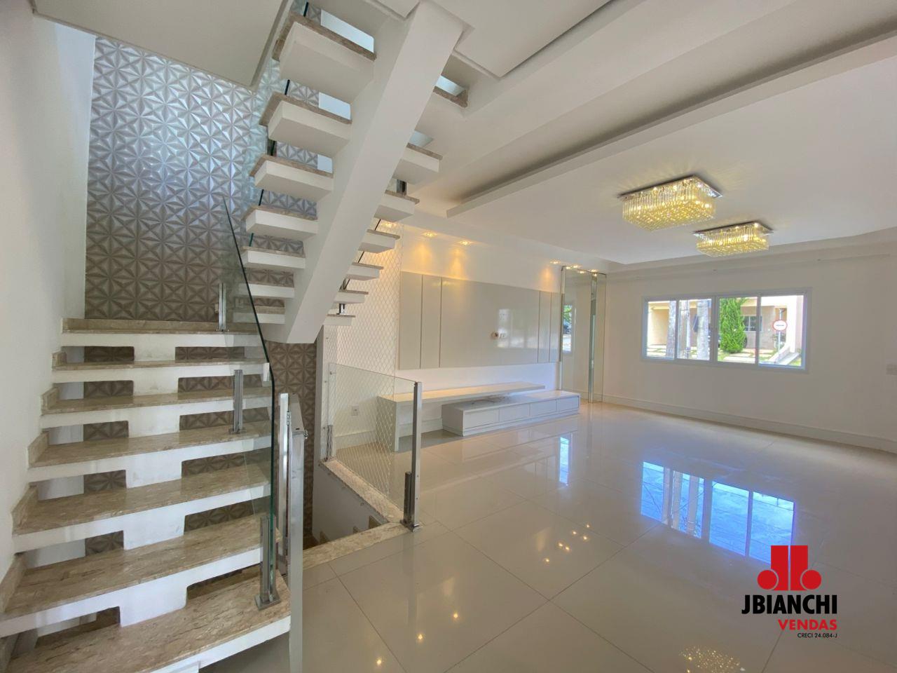 Sobrado em Condomínio à venda no Vila Moraes: ACESSO AOS DORMITÓRIOS