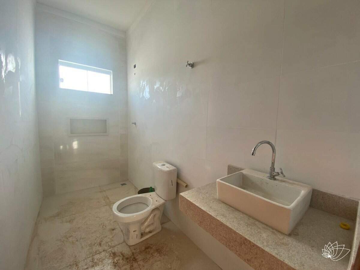 Casa à venda no Jardim Paranapungá: 