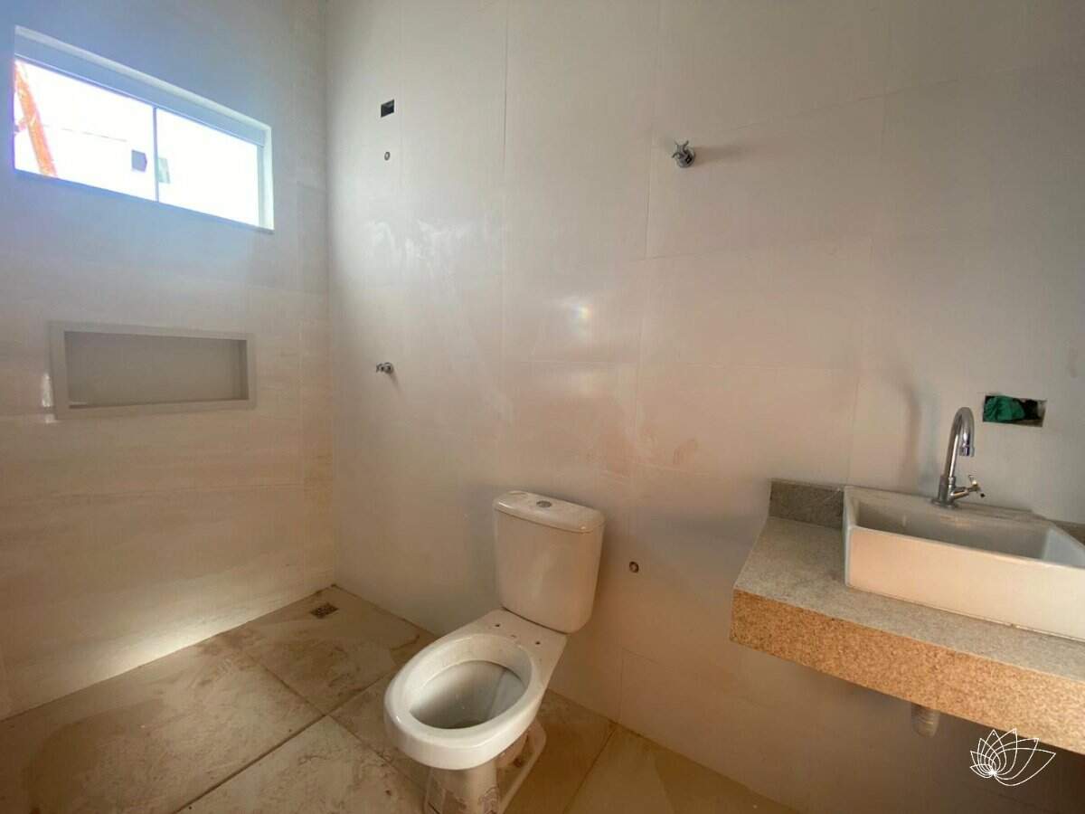 Casa à venda no Jardim Paranapungá: 