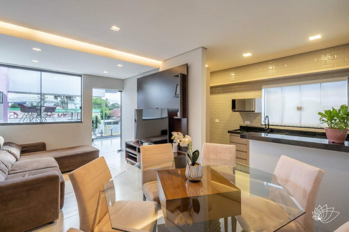 Prédio Comercial à venda no Centro: 