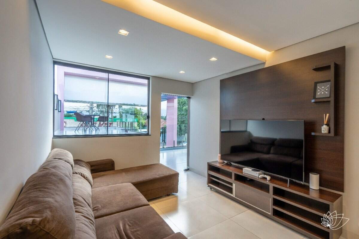 Prédio Comercial à venda no Centro: 