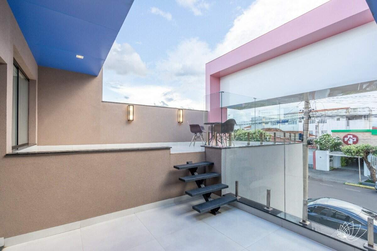 Prédio Comercial à venda no Centro: 