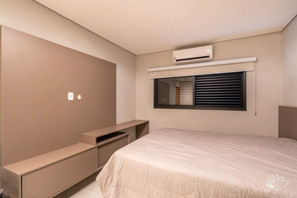 Prédio Comercial à venda no Centro: 