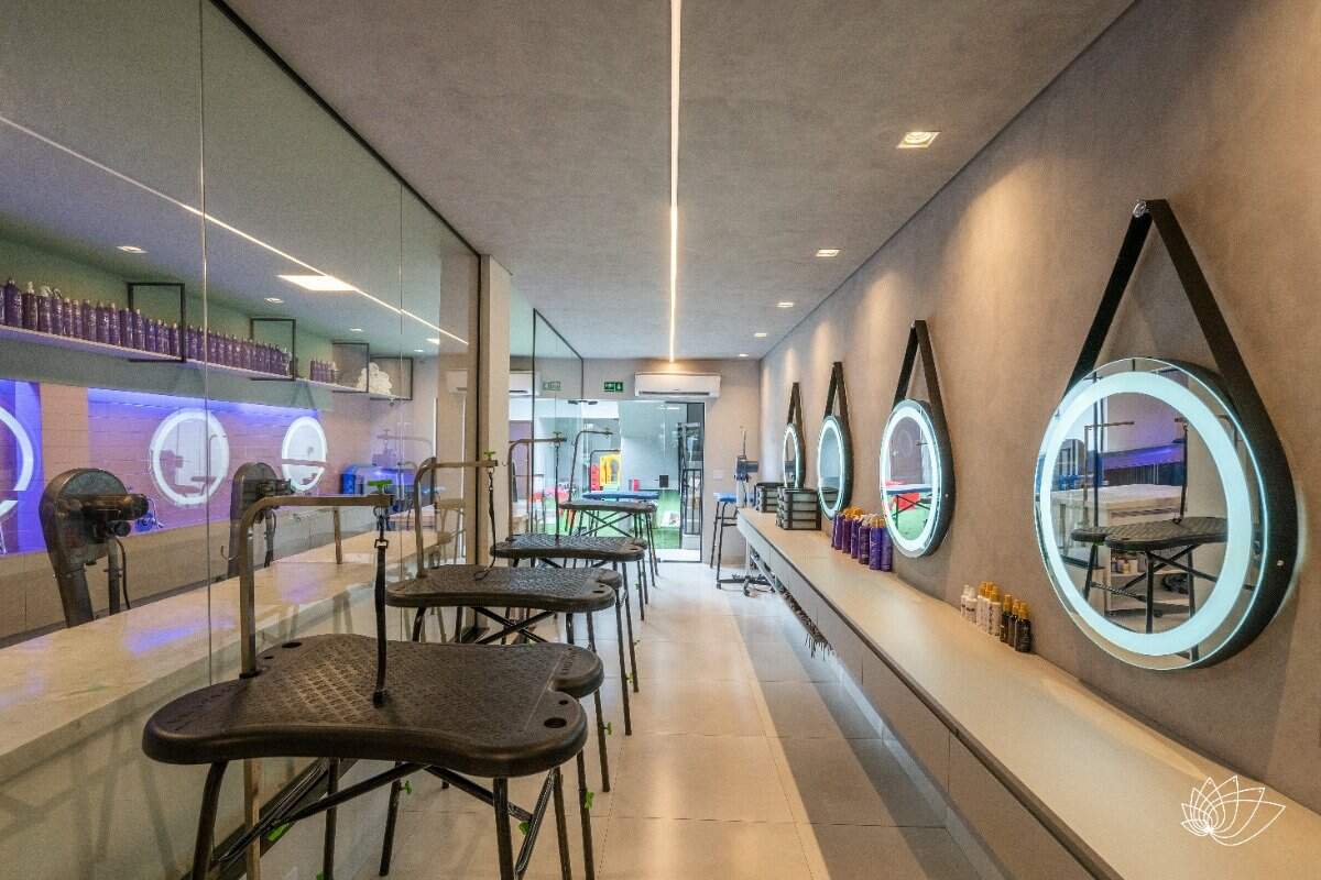 Prédio Comercial à venda no Centro: 