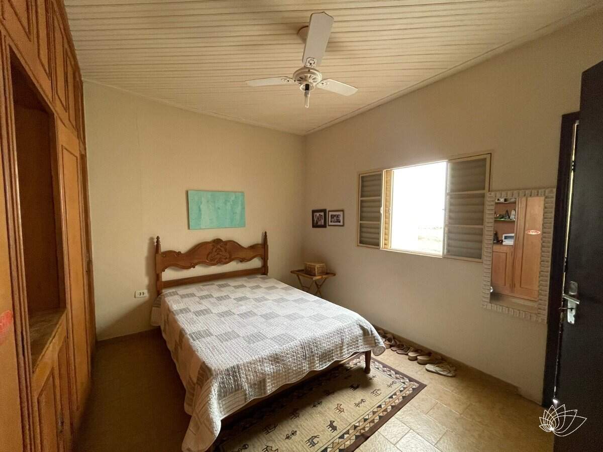 Prédio Comercial à venda no Centro: