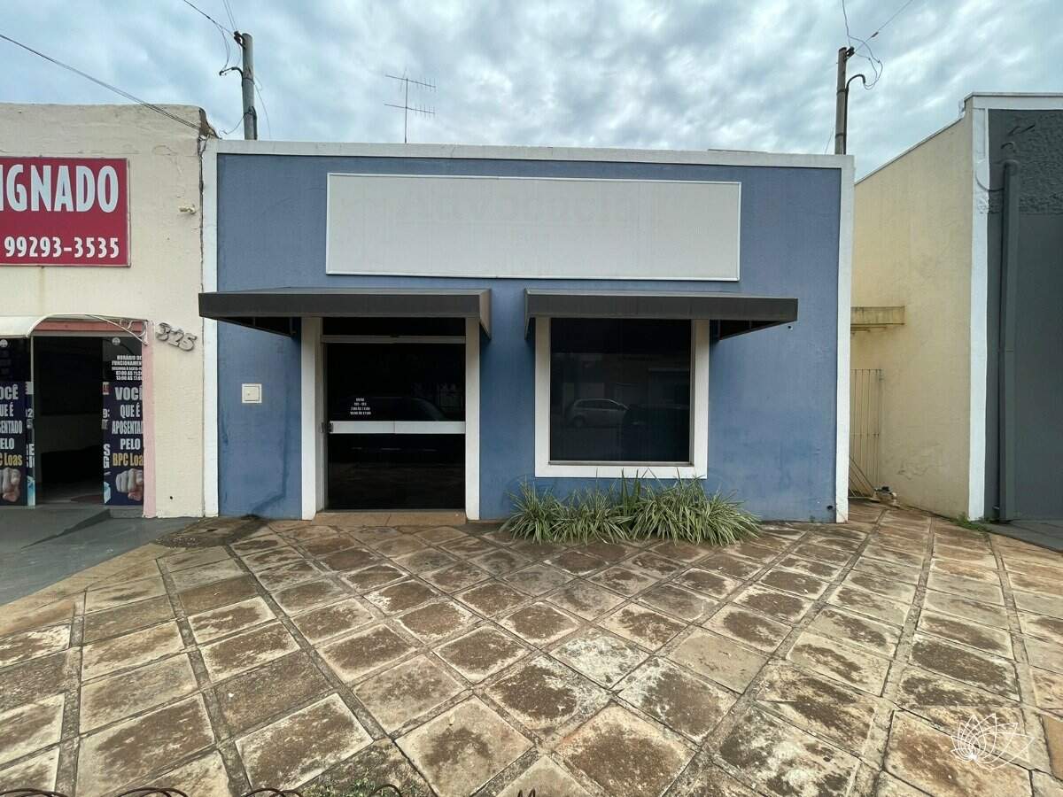 Prédio Comercial à venda no Centro: