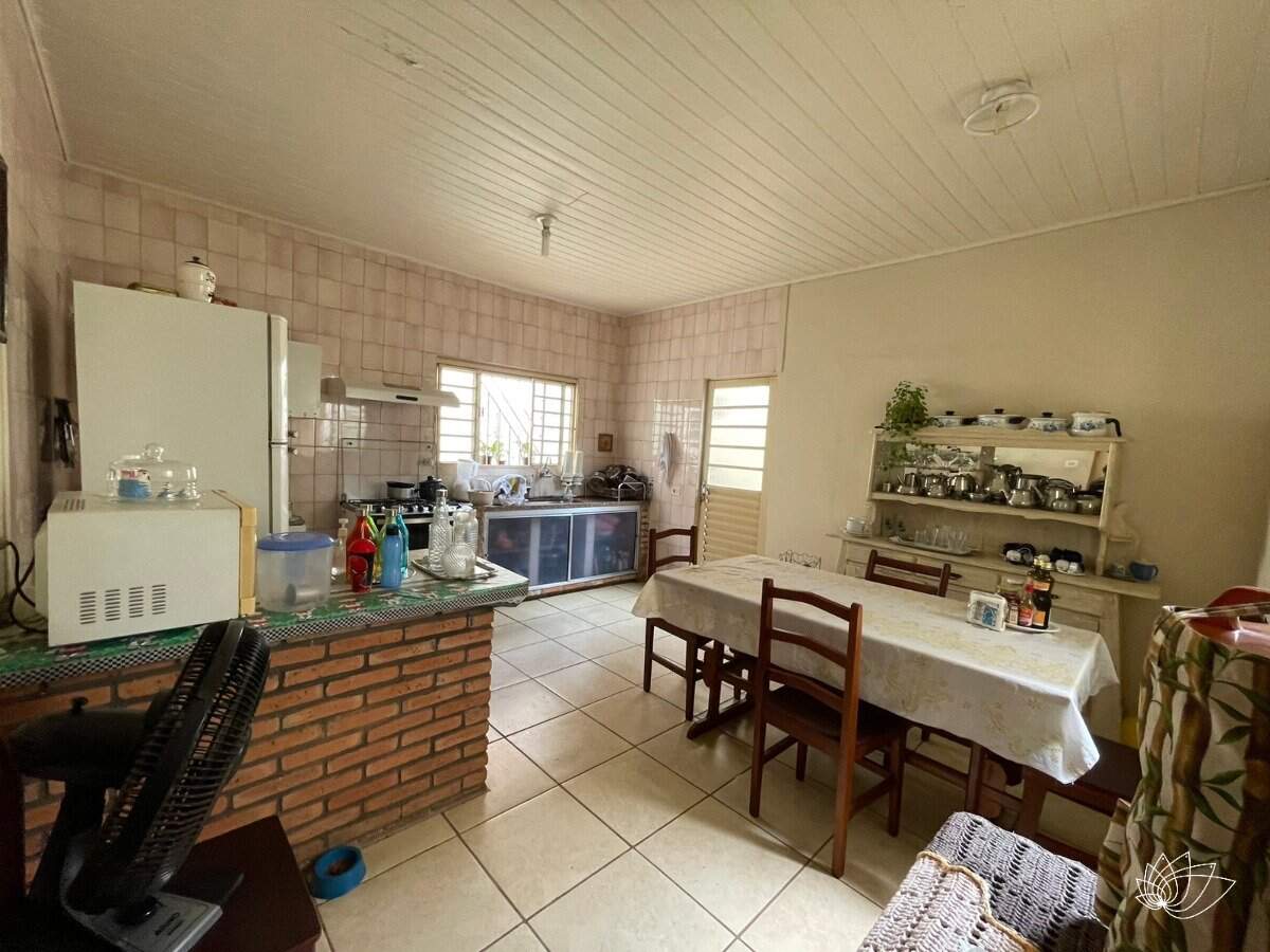 Prédio Comercial à venda no Centro: