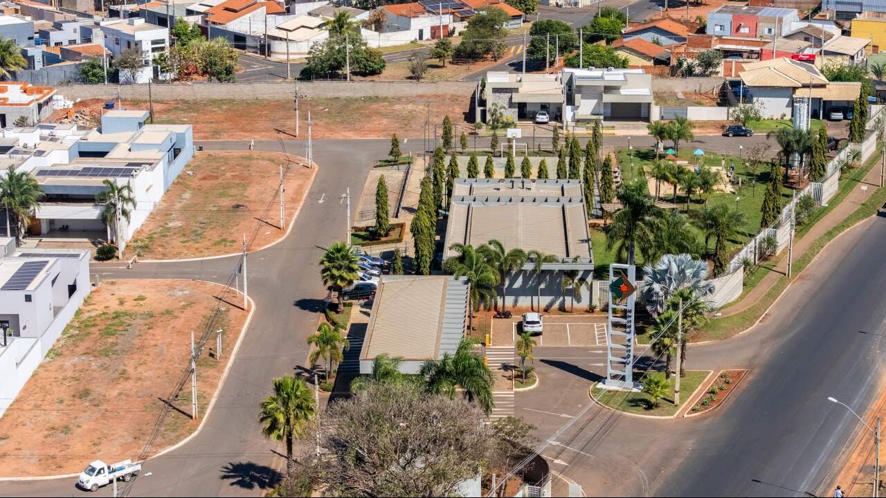 Terreno em Condomínio à venda no Residencial Costa Leste: 