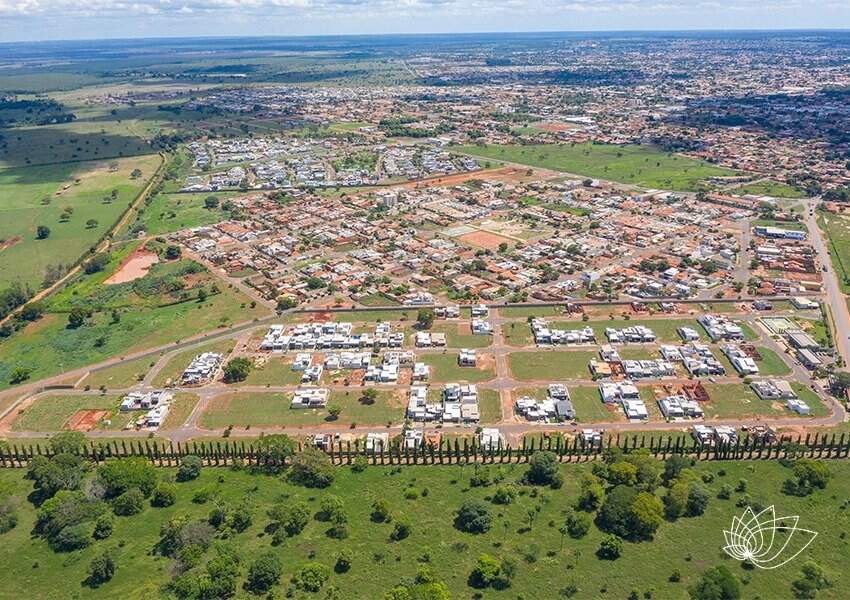 Terreno em Condomínio à venda no Costa Leste Loteamento Fechado: 