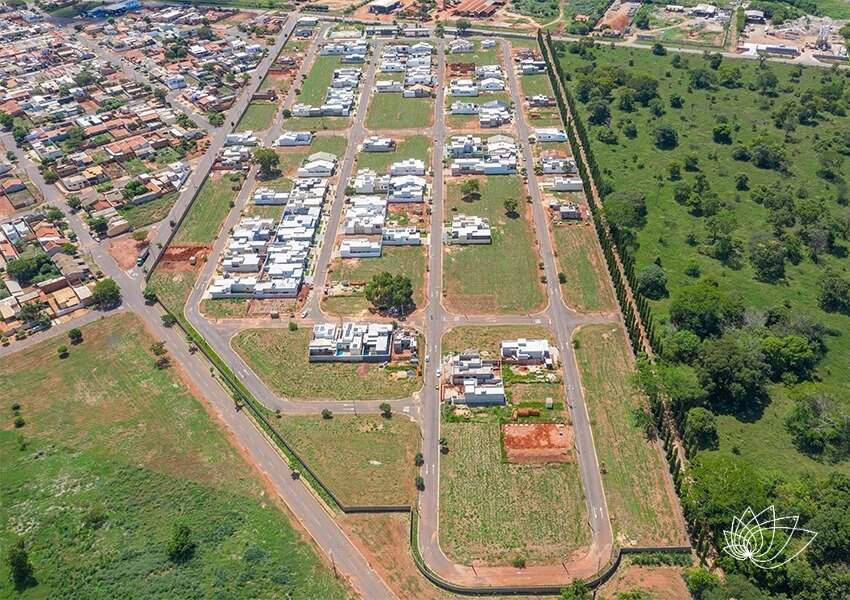 Terreno em Condomínio à venda no Costa Leste Loteamento Fechado: 