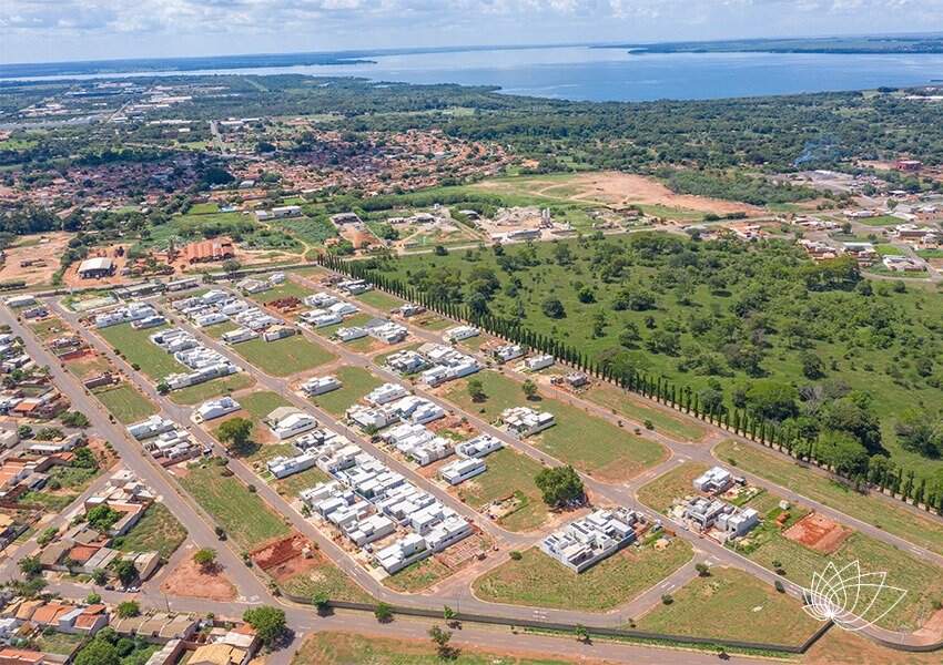 Terreno em Condomínio à venda no Costa Leste Loteamento Fechado: 