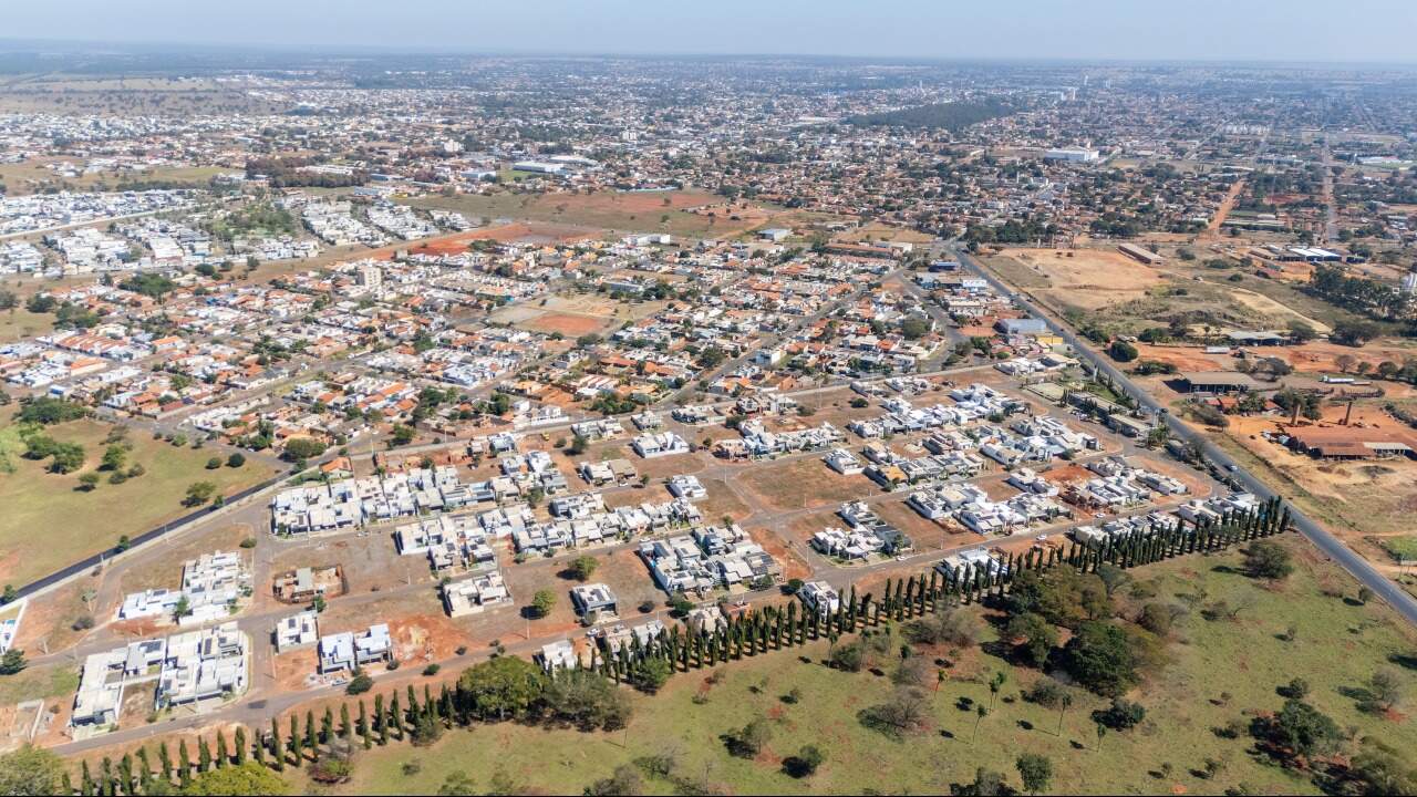 Terreno em Condomínio à venda no Residencial Costa Leste: 