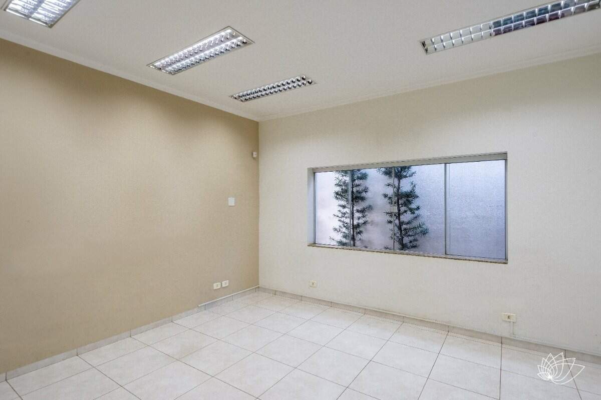 Prédio Comercial à venda no Centro: 