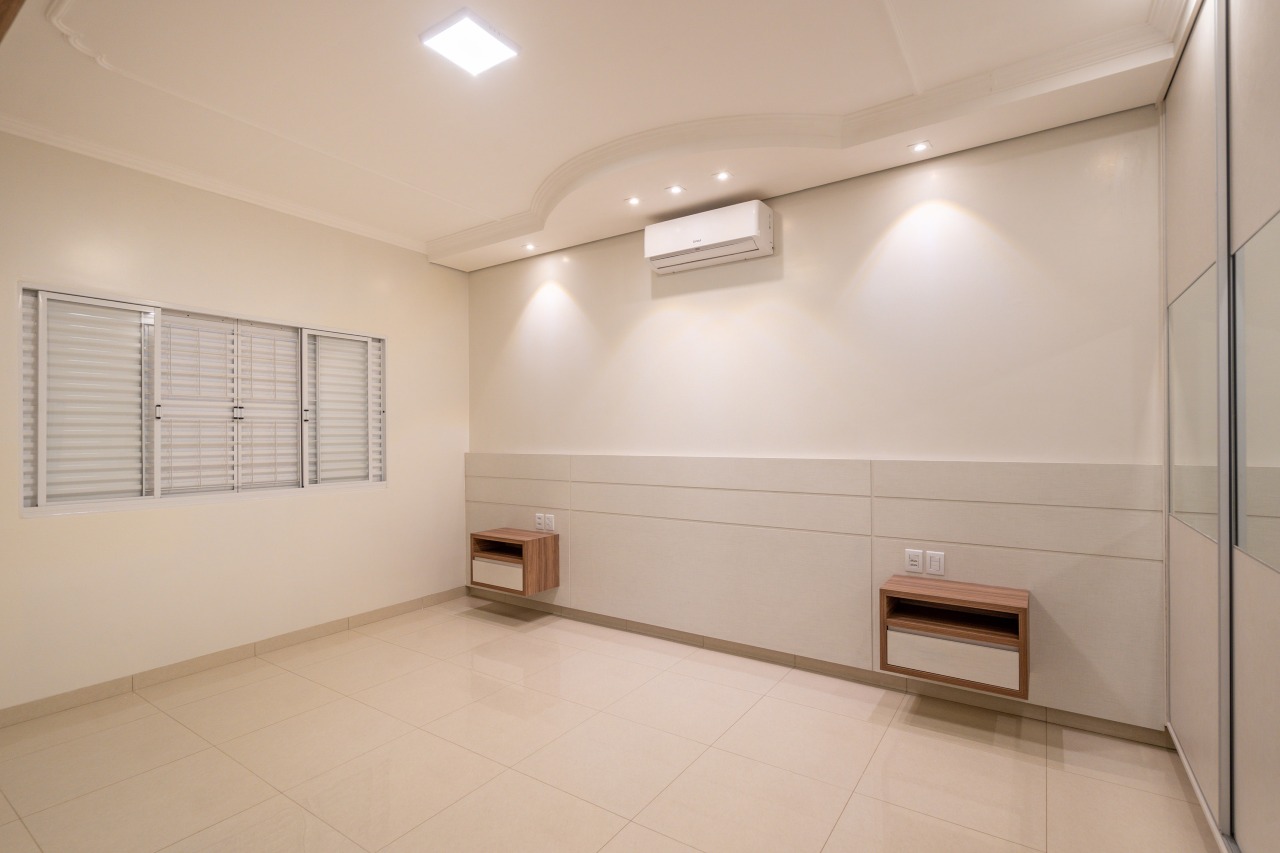 Casa em Condomínio à venda no Condomínio Alto dos Ipês: 