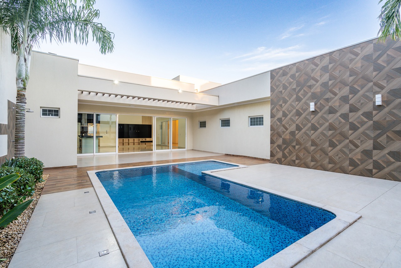 Casa em Condomínio à venda no Condomínio Alto dos Ipês: 