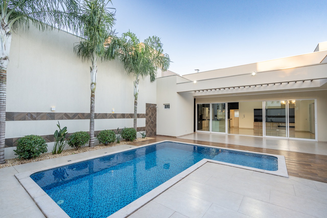 Casa em Condomínio à venda no Condomínio Alto dos Ipês: 