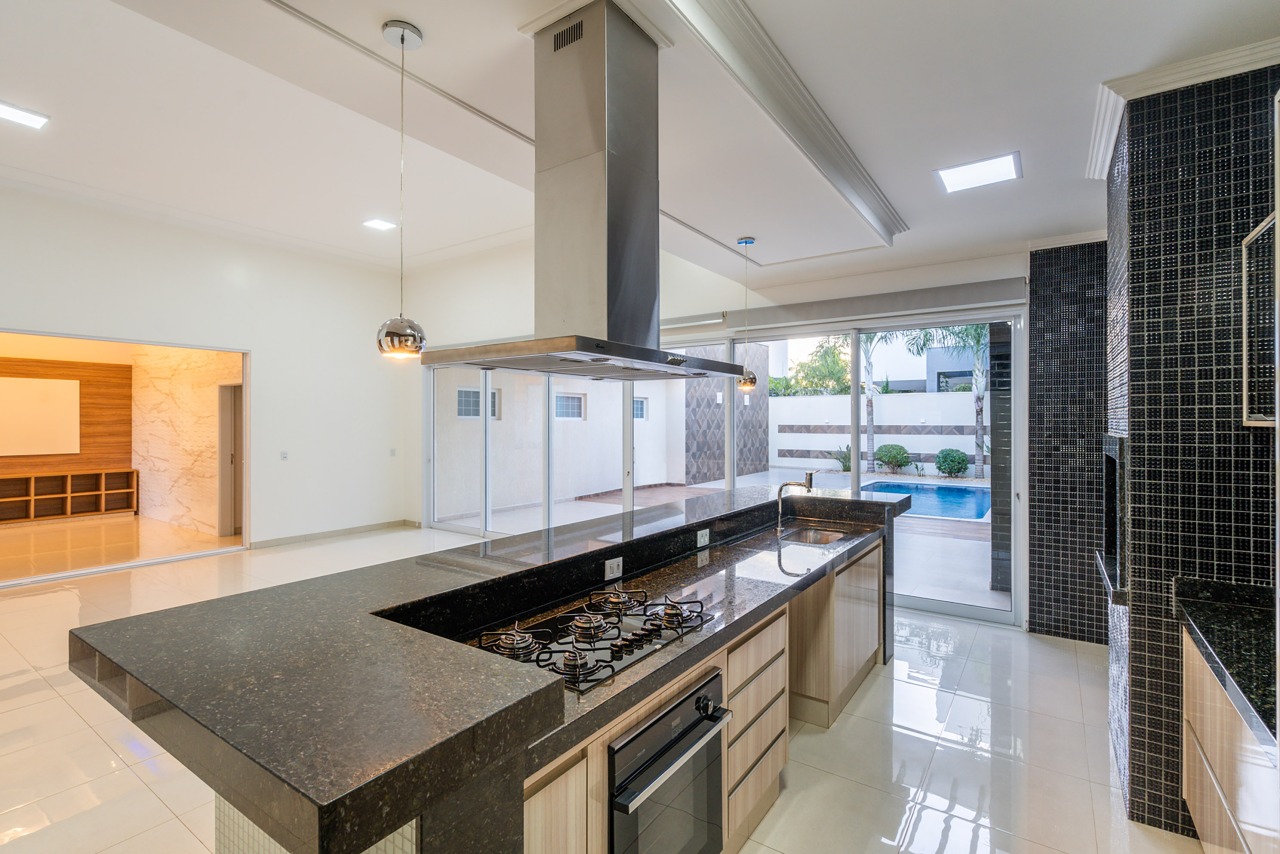 Casa em Condomínio à venda no Condomínio Alto dos Ipês: 