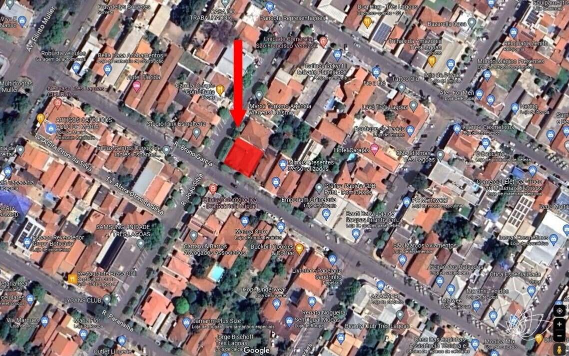 Casa à venda no Centro: