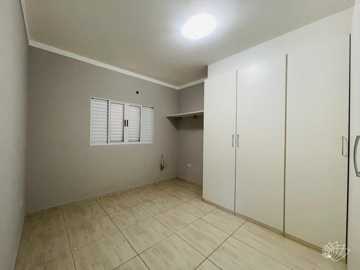 Casa à venda no Santos Dumont: 