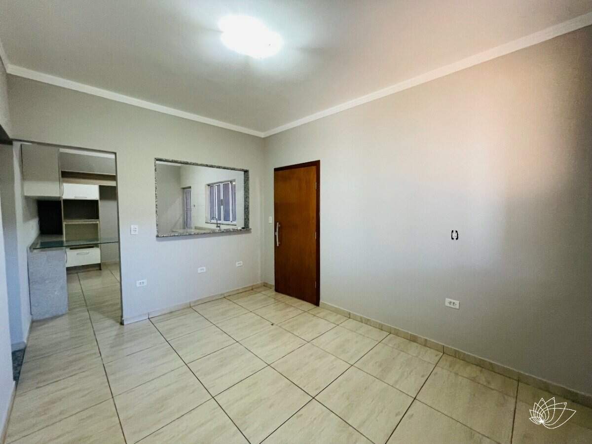 Casa à venda no Santos Dumont: 