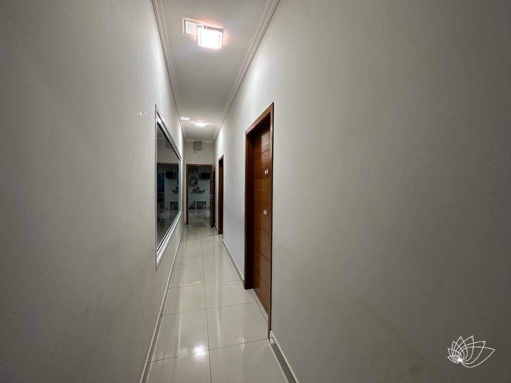 Casa à venda no Colinos: 