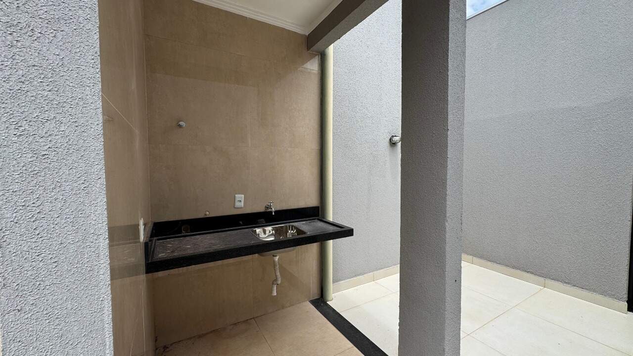 Casa em Condomínio à venda no Residencial Costa Leste: 